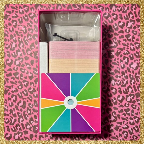 🃏 For The Girls Adult Party Card Game NWOT - Picture 7 of 7